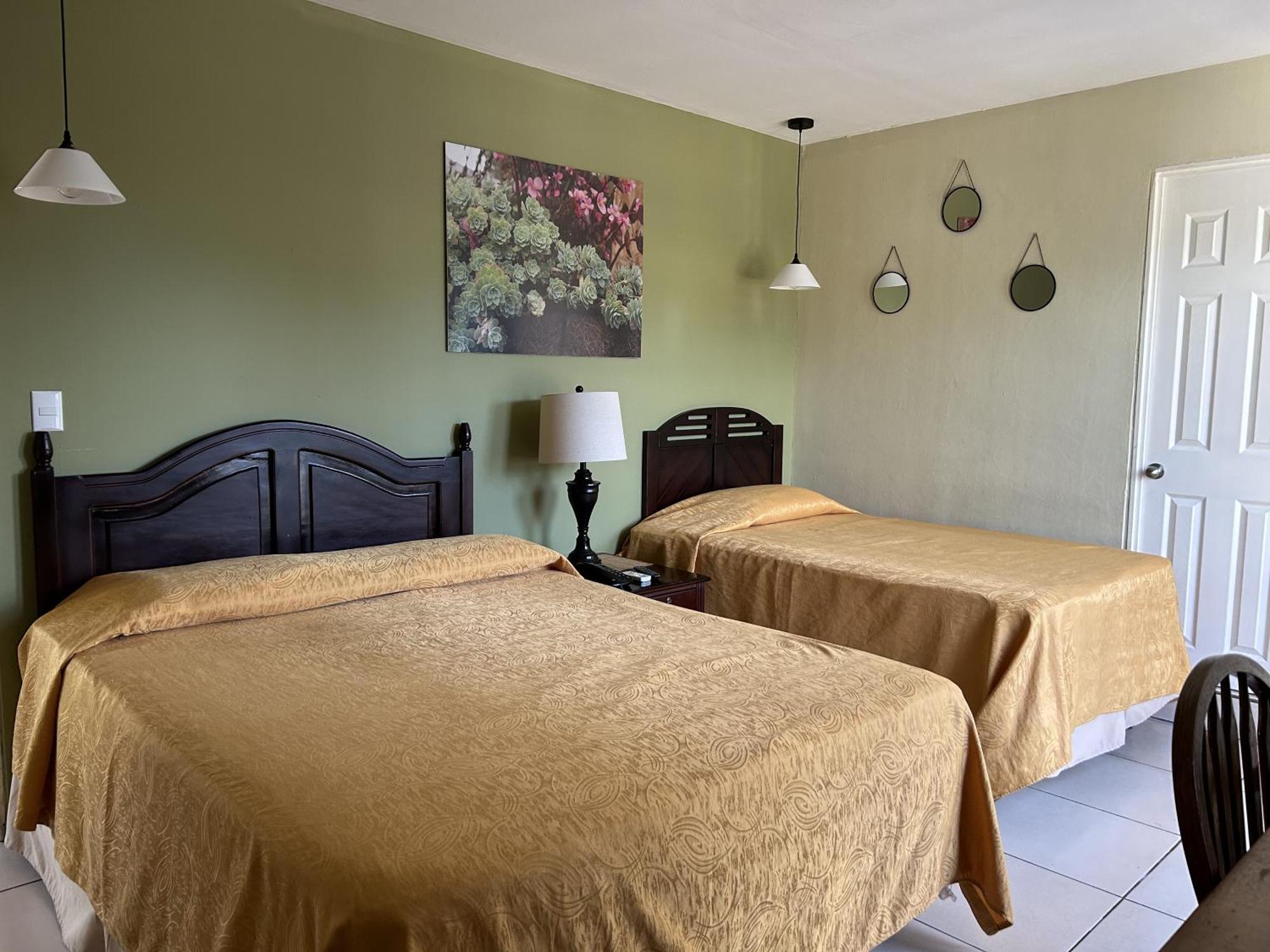 Hotel Andoria San Salvador Bagian luar foto